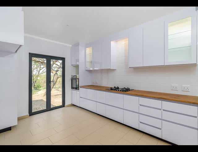 3 BEDROOM HOUSE RENTED IN NORTH RIDING AH